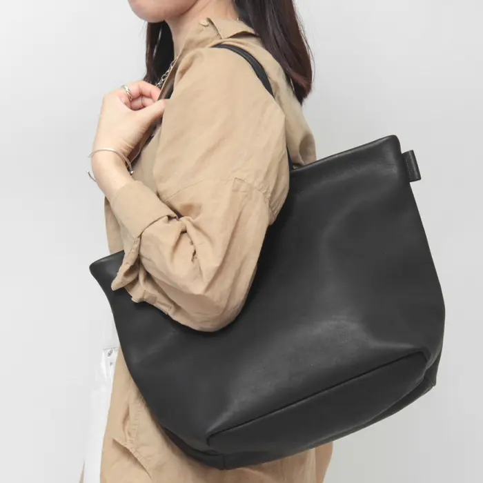 MORMYRUS モルミルス GLOSS LEATHER TOTE グロスレザートートバッグ