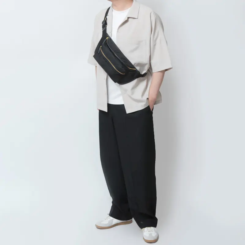 フェリージのナイロンクロスボディバッグ｜送料無料|NAVY/NAVY | 799