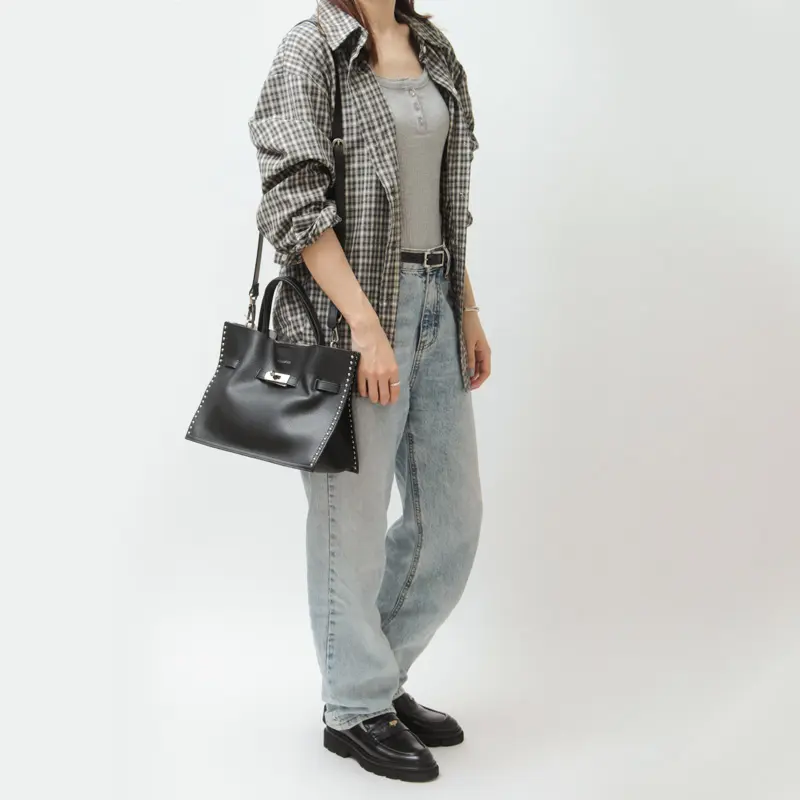 VIOLAd'ORO ヴィオラドーロ MIRO スタッズ付き 2way トートバッグ (M)