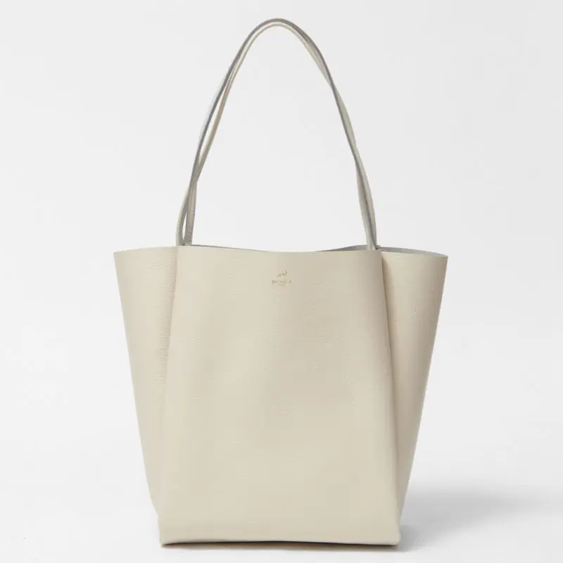 MUZICA VITA ムジカヴィータ イタリアンレザー ３部屋 トートバッグ オフホワイト