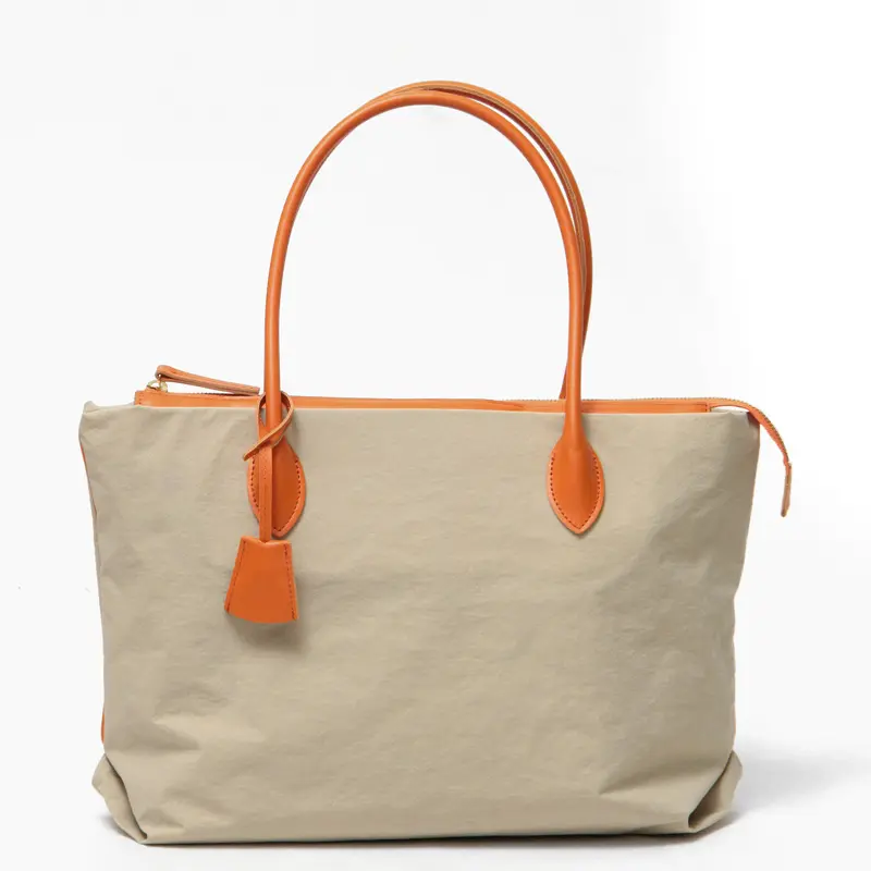 コンブナイロン×牛革 トートバッグ