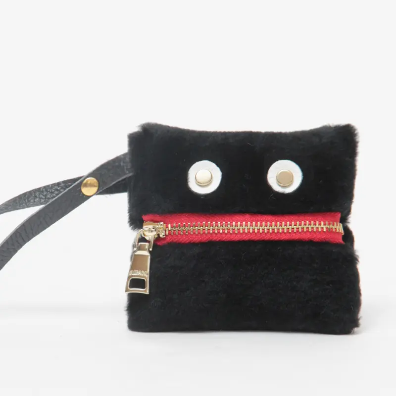 RIPANI リパーニ Rippy charms フェイスモチーフ ムートンバッグチャーム BLACK