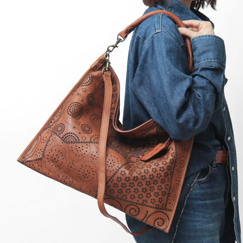 AL'X アレックス レースパンチング 2way ワンショルダーバッグ