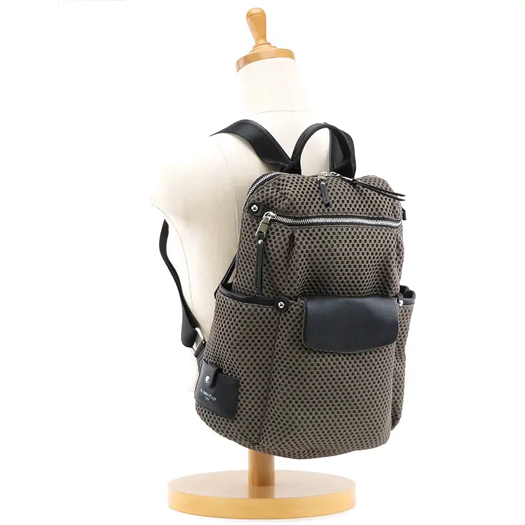 カナル メッシュ素材 ポシェット付きリュック