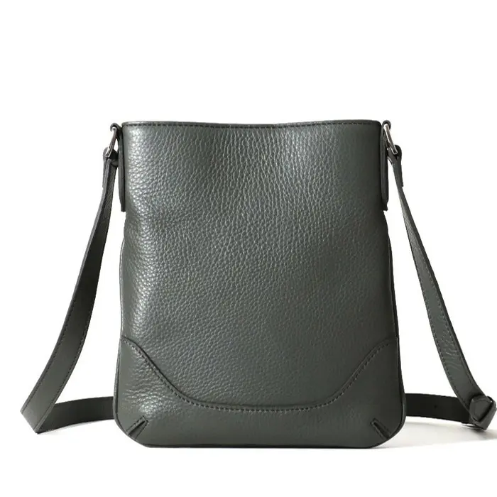 PELLE MORBIDA ペッレモルビダ Maiden Voyage シュリンクレザー ショルダーバッグ チャコールグレー