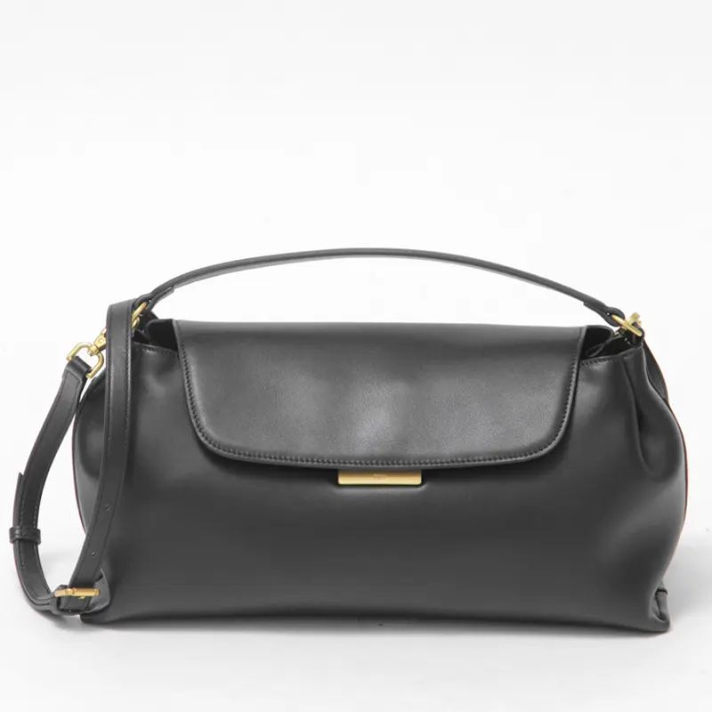 TOV トーヴ SOUFFLE レザー 2way ハンドバッグ (M) ブラック