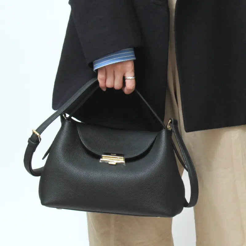 PUNTI. プンティ MAGNOLIA シュリンクレザー 2way ハンドバッグ HAND