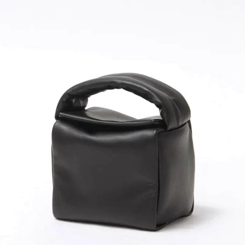 Puff Cube Small ハンドバッグ