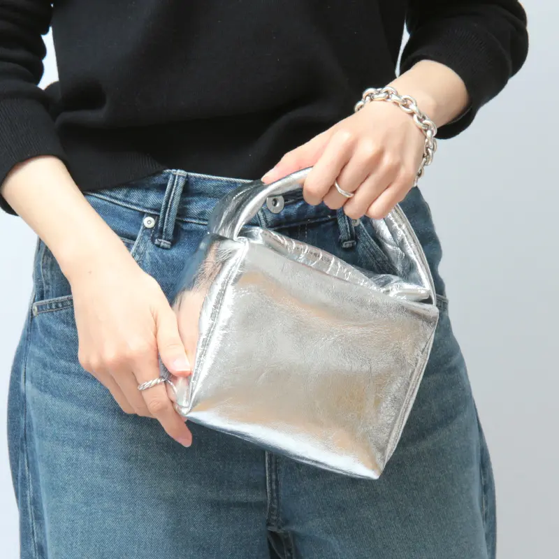 Bucket Baggage バケットバゲージ Puff Cube Small シープレザー ハンドバッグ