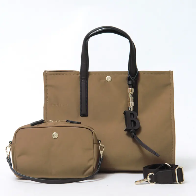 マルチway スクエア トートバッグ