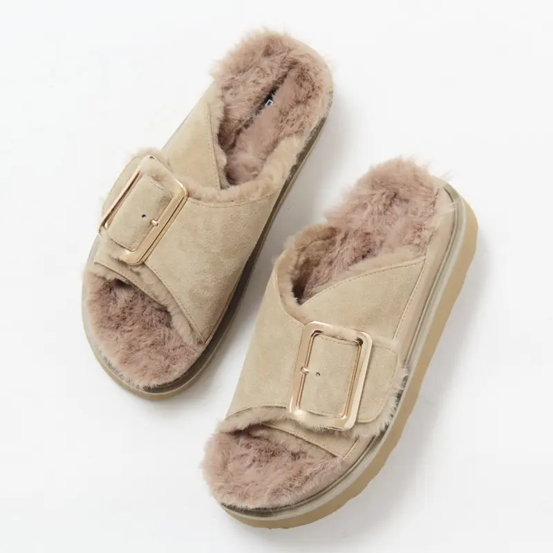 MOHI モヒ MUTON SANDALS ビッグバックルサンダル