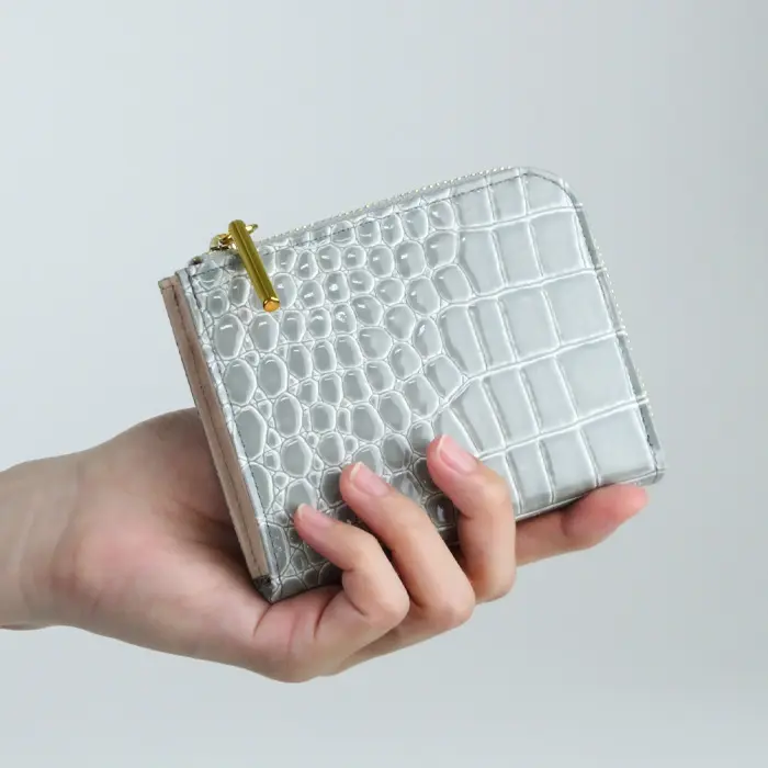 CORO クロコ型押し エナメル L字ファスナー ミニ財布