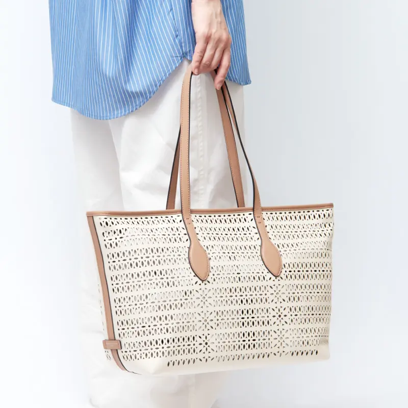 GIANNI CHIARINI ジャンニキアリーニ キャンバス カットワーク トートバッグ MASHUP