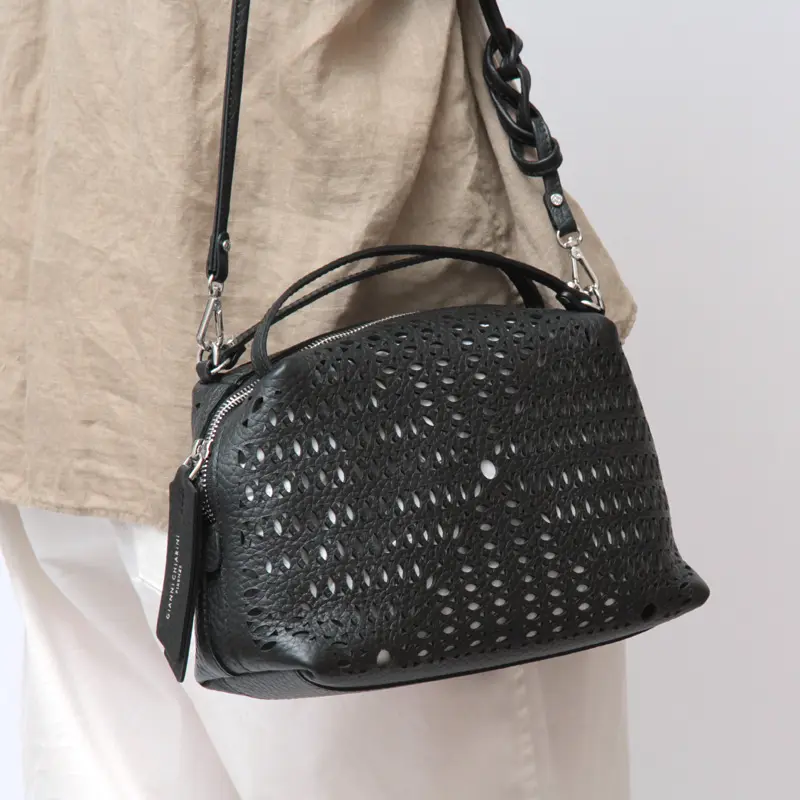 GIANNI CHIARINI ジャンニキアリーニ ALIFA（アリファ）カットワーク 2way ショルダーバッグ