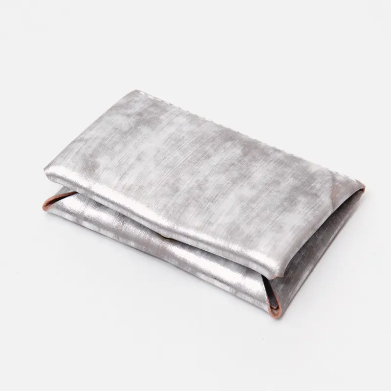 SARANAM サラナン Foil  メタリック カードケース シルバー