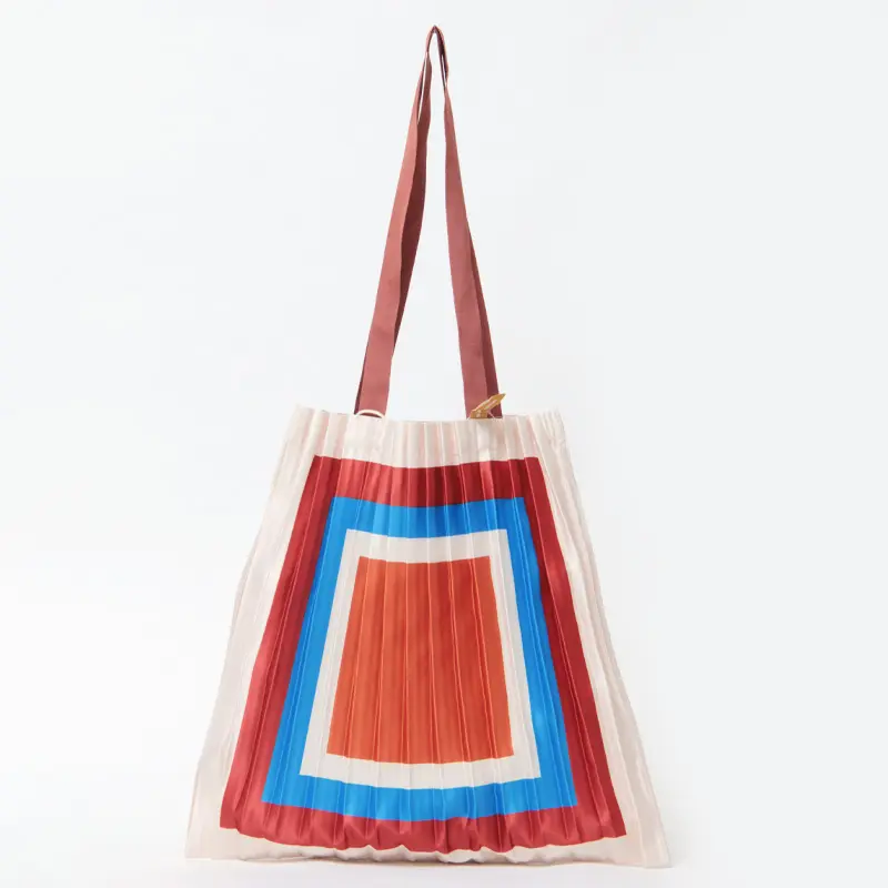 MULTITUDES マルチチューズ PLEATED TOTE サテン プリーツ トートバッグ CERVO