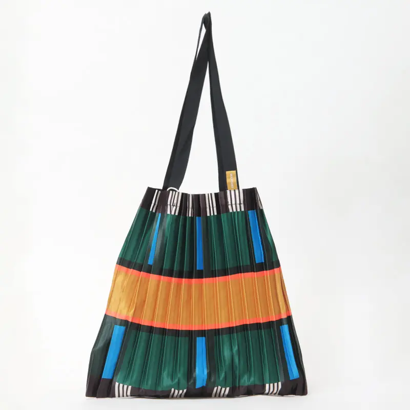 MULTITUDES マルチチューズ PLEATED TOTE サテン プリーツ トートバッグ OROSEI