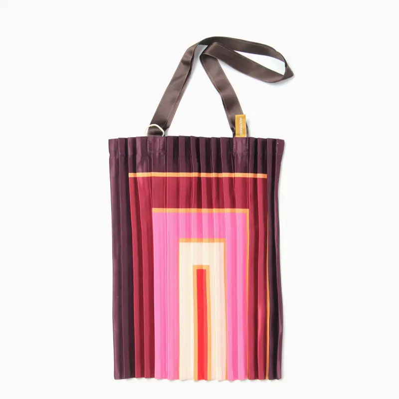 MULTITUDES マルチチューズ PLEATED TOTE サテン プリーツ トートバッグ VILLASIMIUS