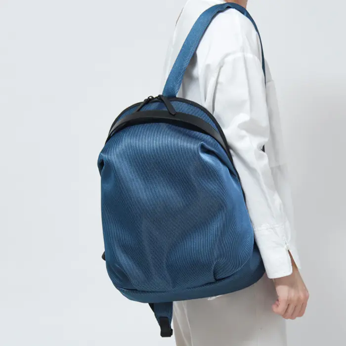 ESTINE エスティーヌ ゼファー ポリエステル バックパック(M)