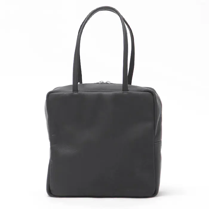 GLOSS LEATHER TOTE レザー トートバッグ（M）