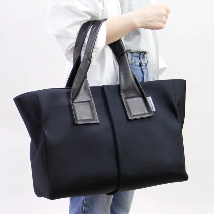 kawa-kawa カワカワ wet トートバッグ (L)