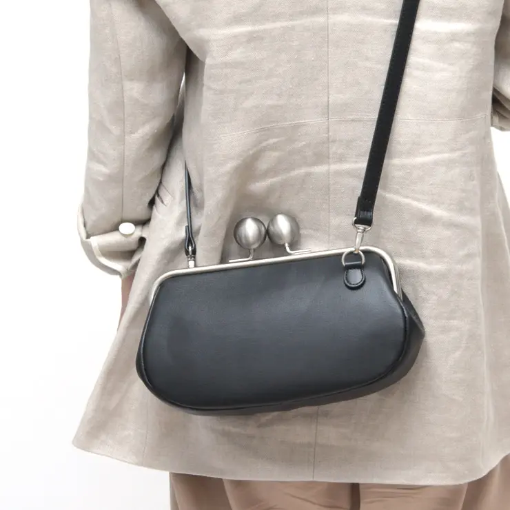 kawa-kawa カワカワ kuchigane レザー 3way ショルダーバッグ