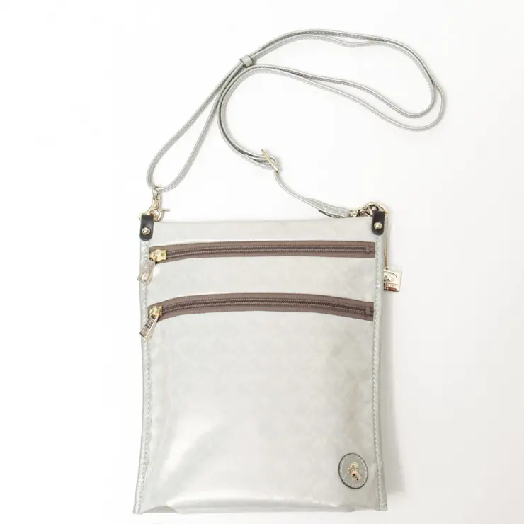 PELLE BORSA ペレボルサ Alive  ショルダーバッグ シャンパンゴールド