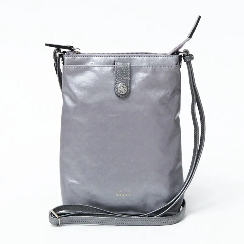 PELLE BORSA ペレボルサ アライブ A5 ショルダーバッグ ガンメタ