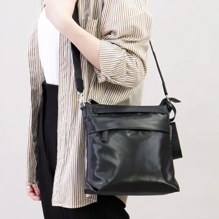 PELLE BORSA ペレボルサ Cheers ショルダーバッグ