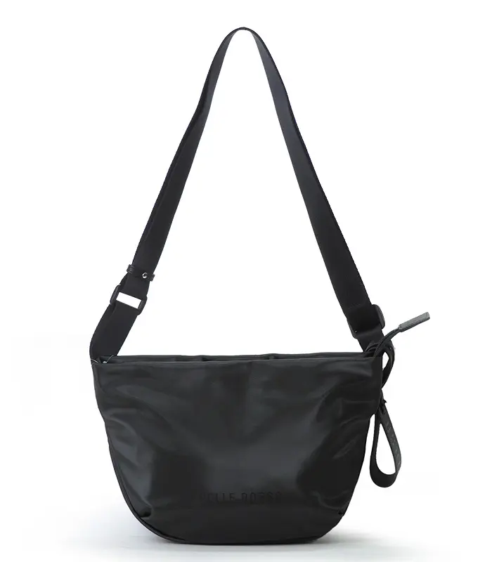 PELLE BORSA ペレボルサ チアーズ コンパクト ラウンドショルダー ブラック