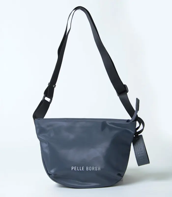PELLE BORSA ペレボルサ チアーズ コンパクト ラウンドショルダー ネイビー