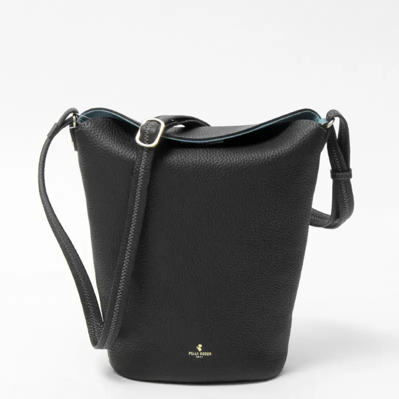 PELLE BORSA ペレボルサ レネット縦型ショルダーバッグ ブラック