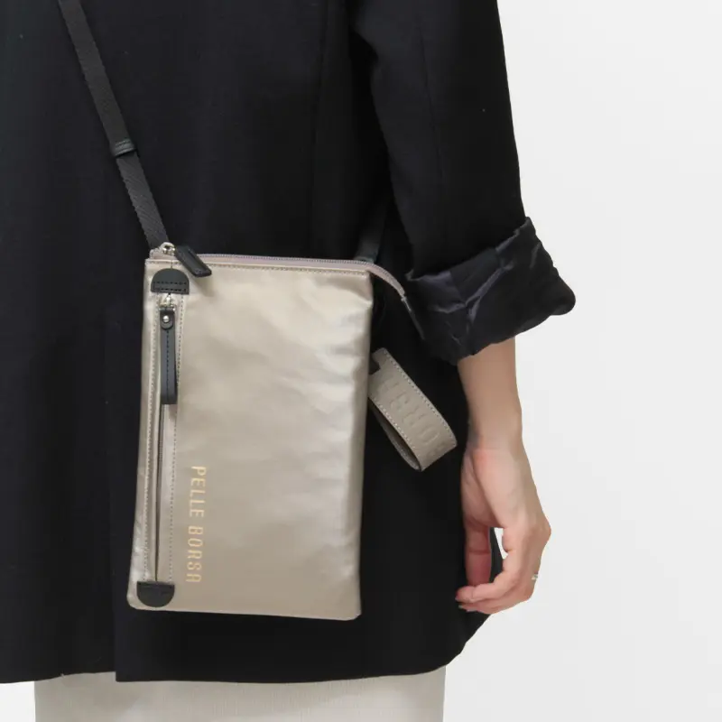 PELLE BORSA ペレボルサ チアーズ 縦型ショルダーバッグ