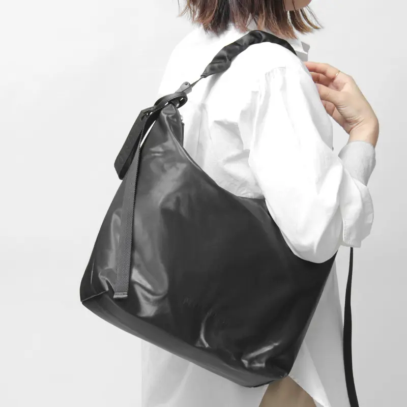 PELLE BORSA ペレボルサ チアーズ  シャーリングハンドル ショルダーバッグ