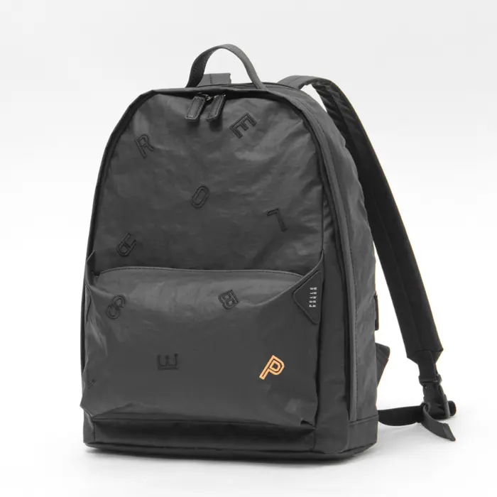 PELLE BORSA ペレボルサ リンクル A4リュック ブラック