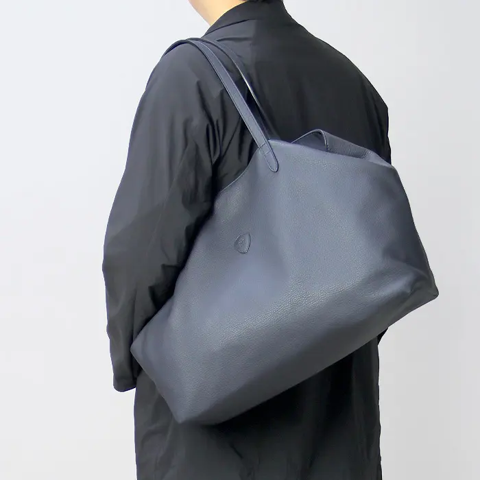 Felisi フェリージ レザー トートバッグ