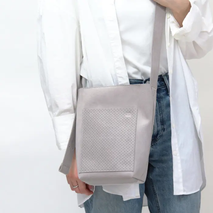 MNNG エムエヌエヌジー Elf Shoulder ウルトラスエード ショルダーバッグ