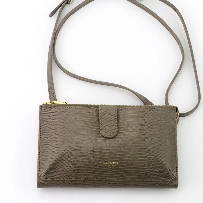 VIOLAd'ORO ヴィオラドーロ ADRIA リザード型押しレザー スマホポシェット 横型 グレージュ