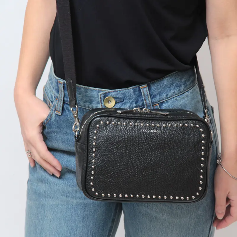 VIOLAd'ORO ヴィオラドーロ MIRO スタッズ ミニショルダー V-9031