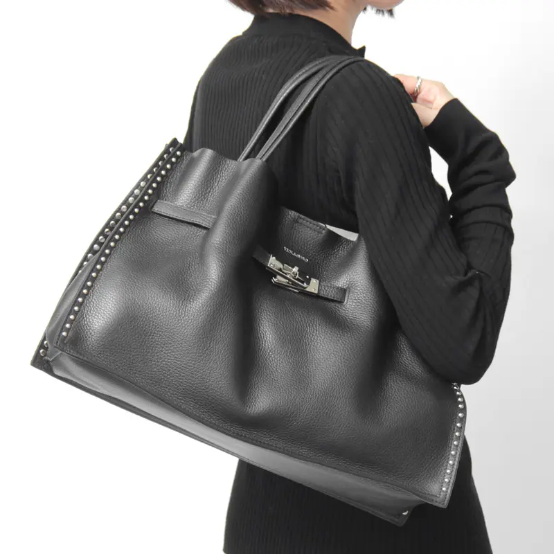 VIOLAd'ORO ヴィオラドーロ MIRO スタッズ 2way トート (L)