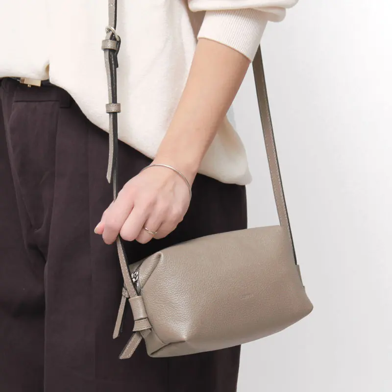 LAQUOH ラクーオ NANO SHOULDER レザー ミニ ショルダーバッグ