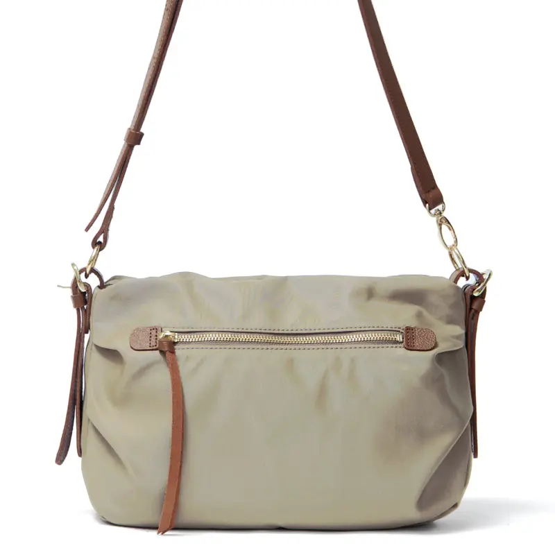 Regalo レガロ バルドロゼ パグナイロンNEO 2way ショルダーバッグ (M) グレージュ