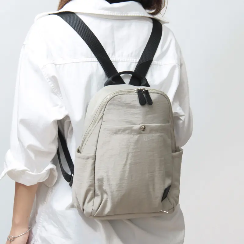 Regalo レガロ オーエス ナイロン リュック (S)