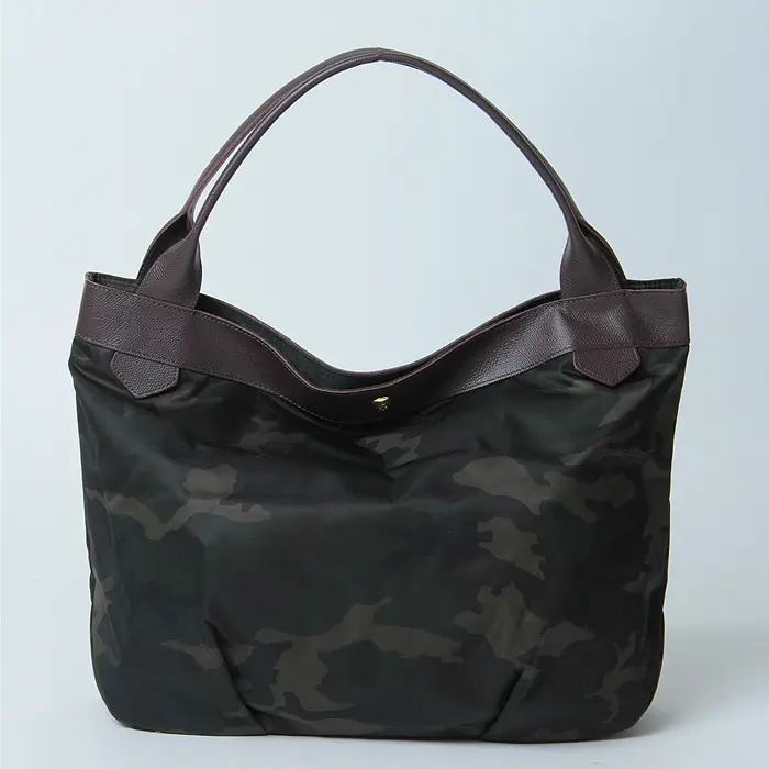 Regalo レガロ ディマンシェ カモフラージュ柄 ナイロン トートバッグ オリーブ/Gブラウン