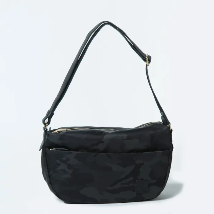 ディマンシェ カモフラージュ柄 ナイロン ショルダーバッグ