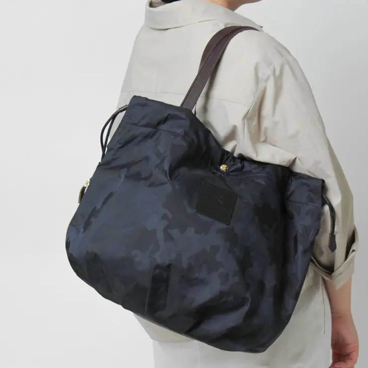 Regalo レガロ ディマンシェ カモフラージュ柄 ナイロン トートバッグ
