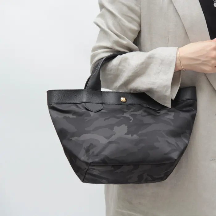 Regalo レガロ ディマンシェ カモフラージュ柄 ナイロン ミニトート (S)