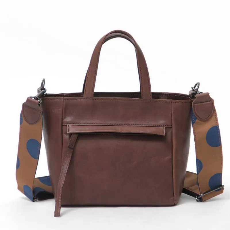 LILY リリー Laisser Faire スフェール 2WAY トートバッグ チョコ