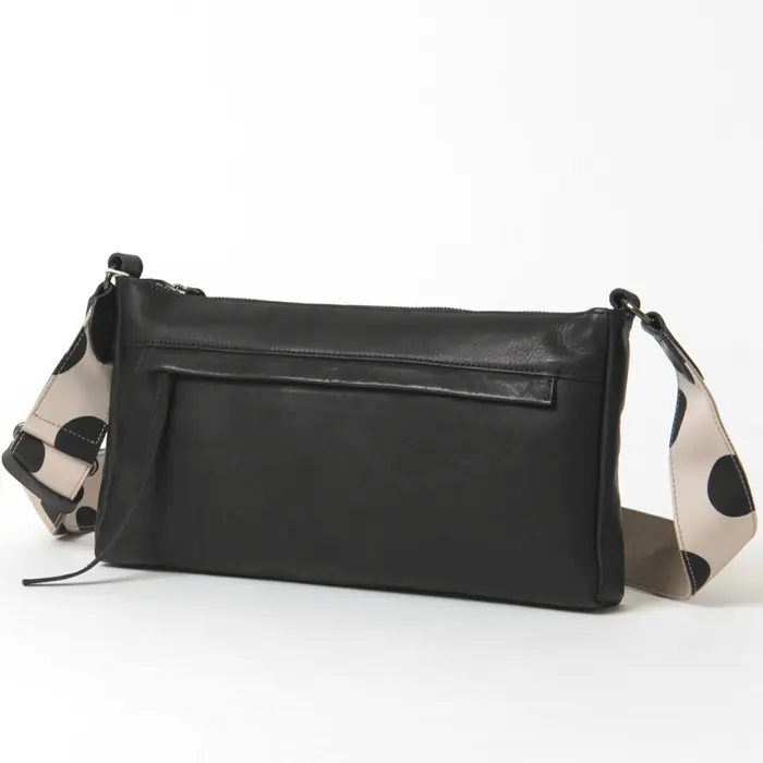 LILY リリー Laisser Faire スフェール ショルダーバッグ ブラック