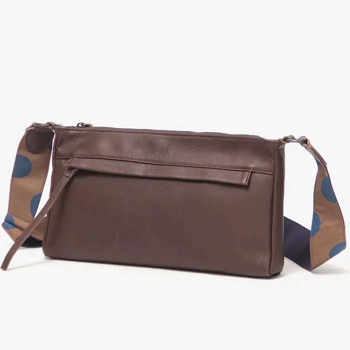 LILY リリー Laisser Faire スフェール ショルダーバッグ チョコ